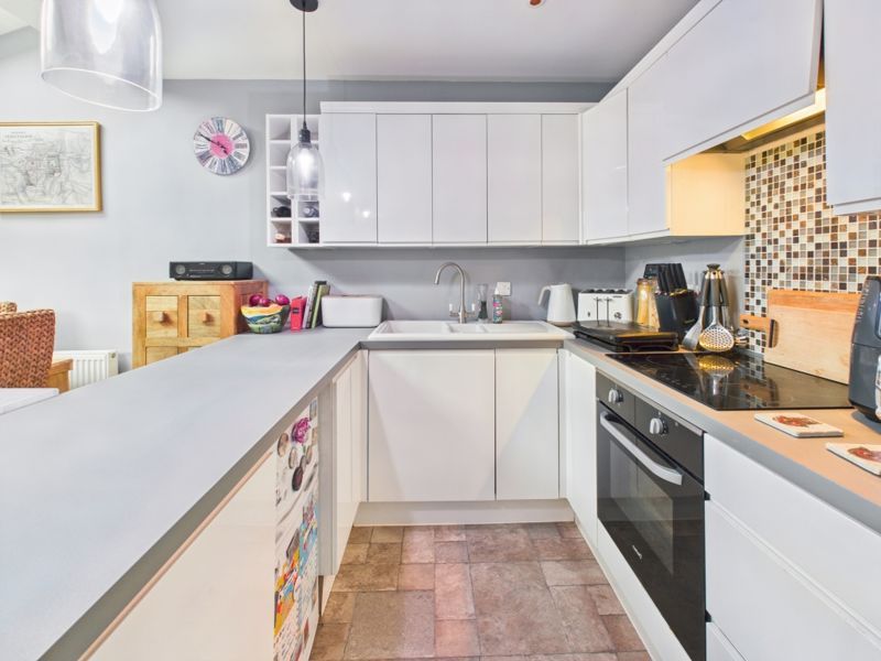 Property photo 2 of 13 Kitchen