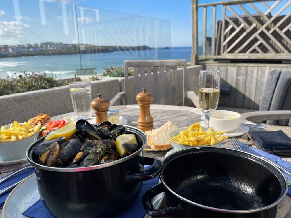 Property photo 3 of 18 Abi Ticehurst 2025 Car0063961 101143993.Jpeg