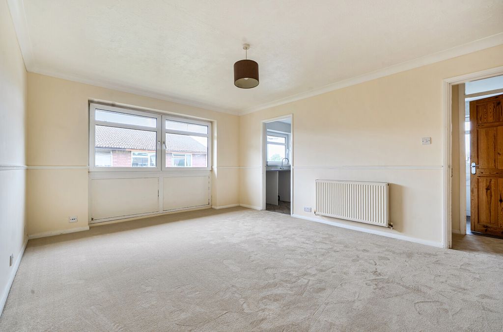 Property photo 3 of 11 1476908-11-6A2c08...