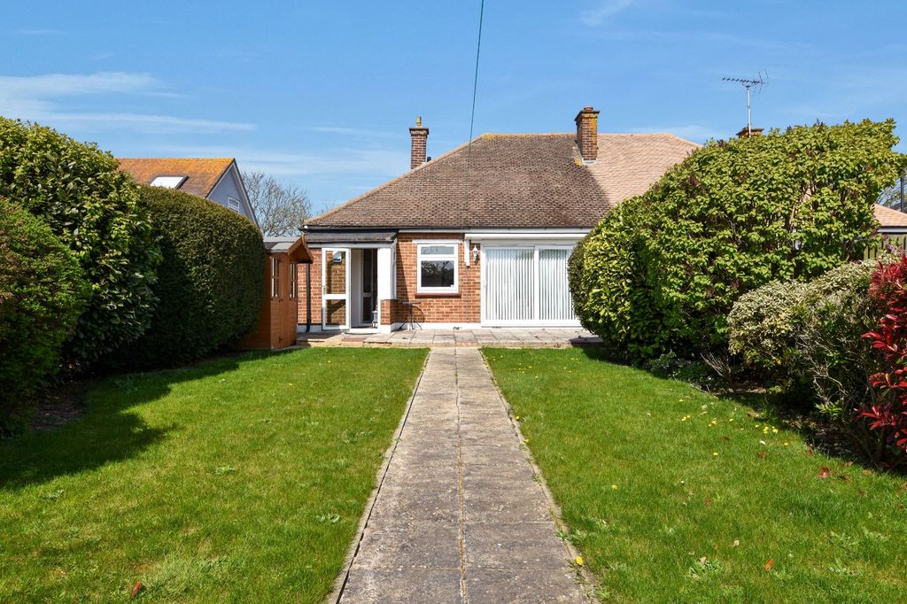 Property photo 2 of 28 Picture No. 08