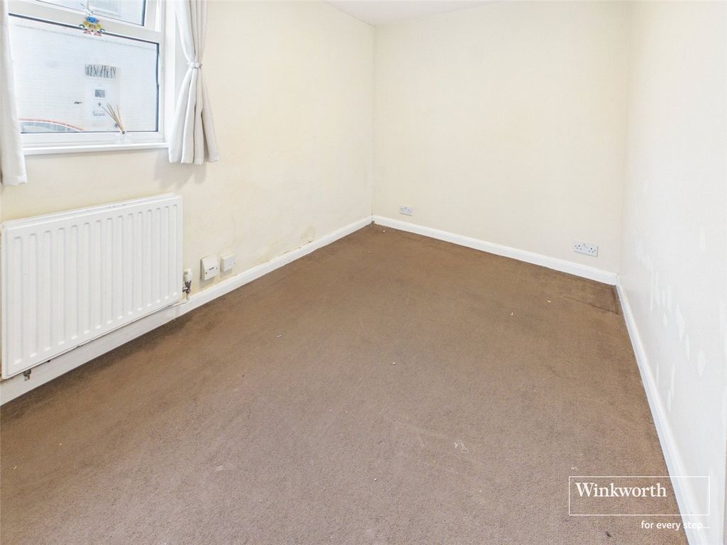 Property photo 3 of 17 Picture No. 04