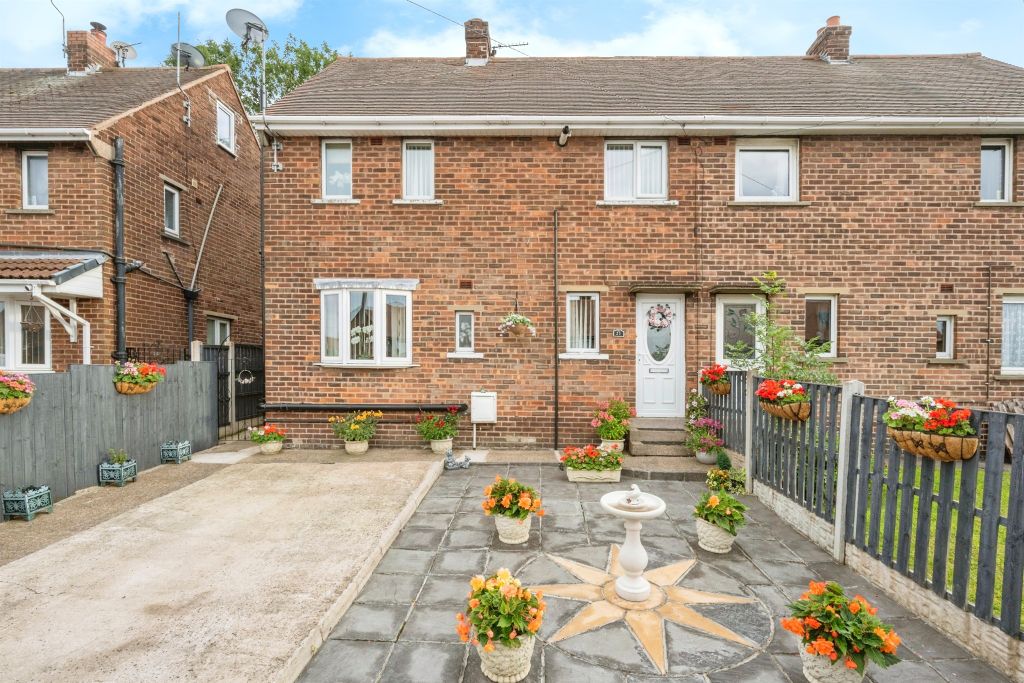 Property photo 1 of 18