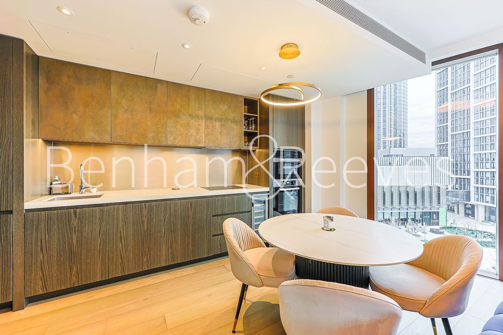 Property photo 2 of 26