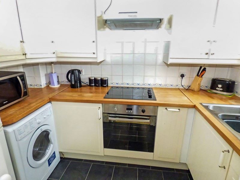 Property photo 3 of 5