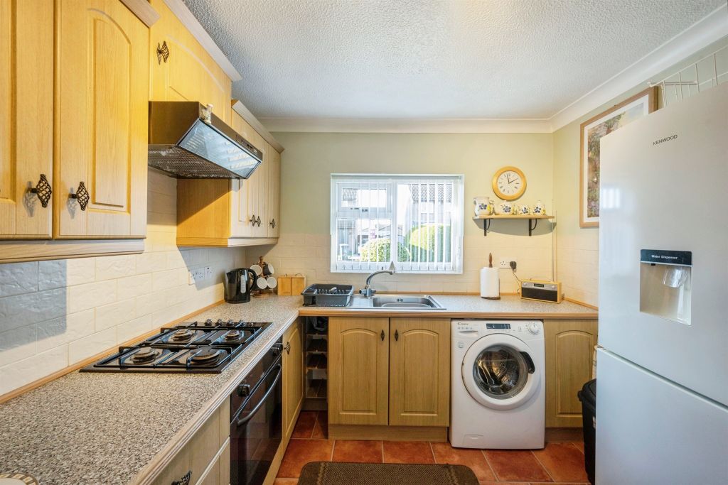 Property photo 2 of 20