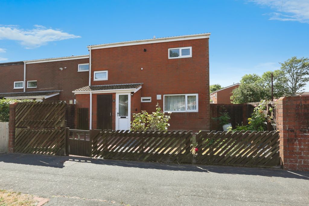 Property photo 1 of 15