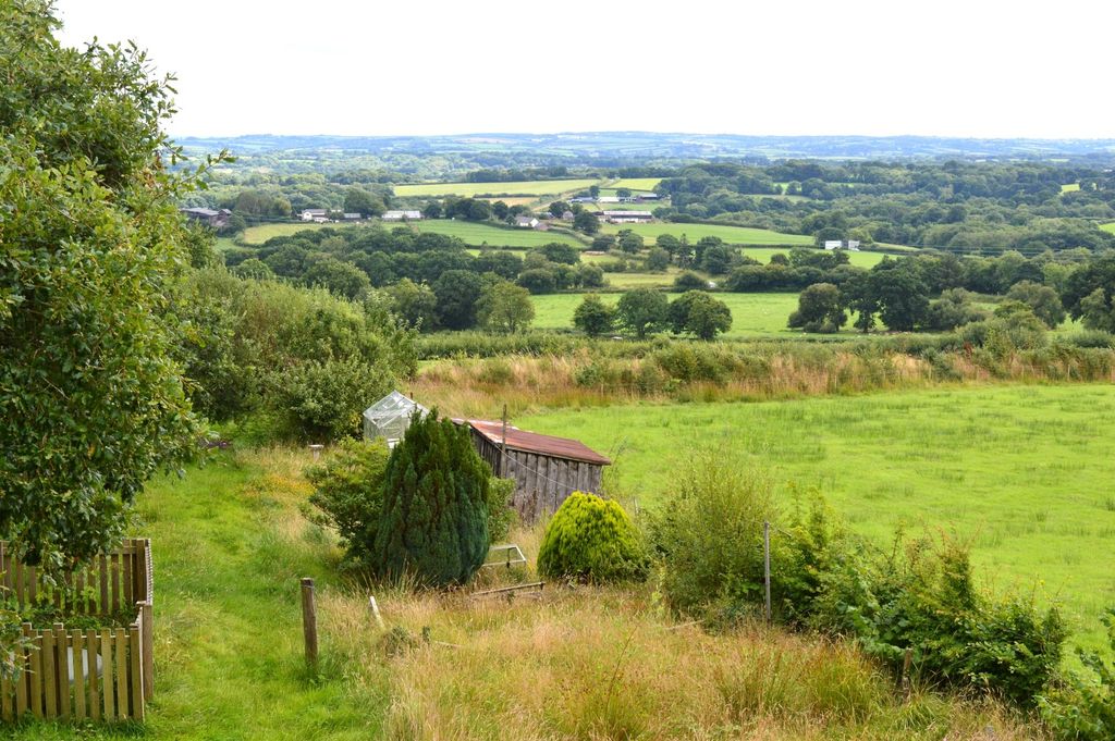 Property photo 3 of 12 View