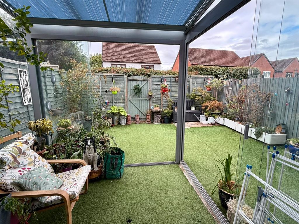 Property photo 3 of 14
