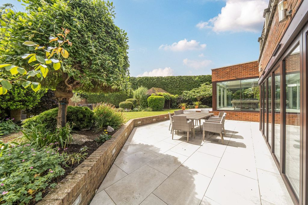 Additional image 29 of 6 bed detached house for saleChurch Road, Westoning MK45