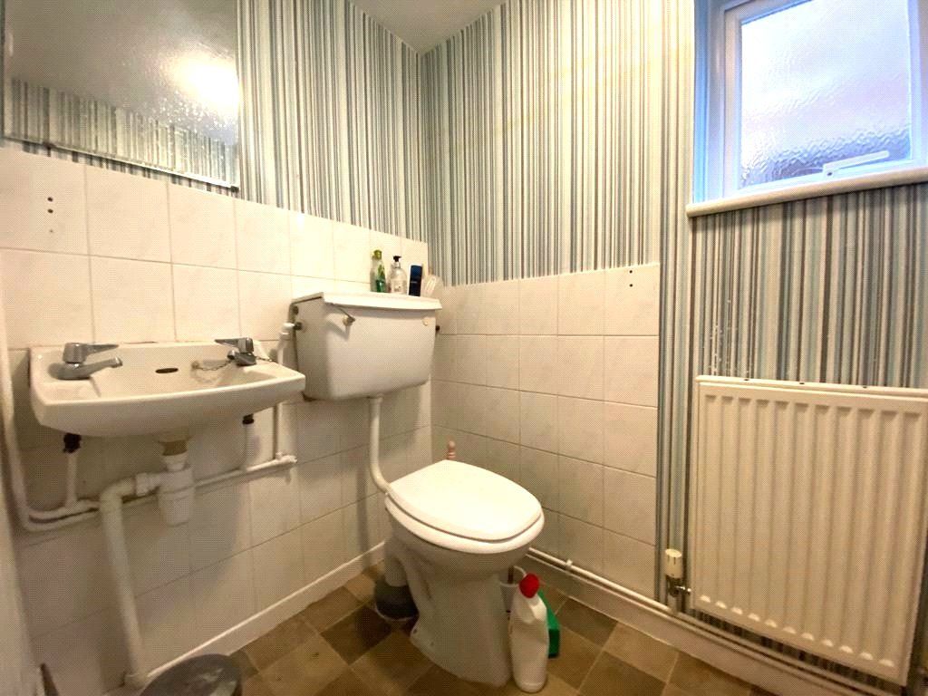 Property photo 3 of 5 Picture No. 13