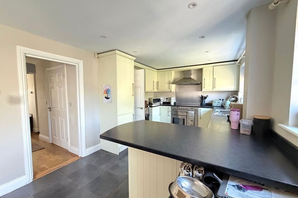 Property photo 3 of 17 Picture No. 07