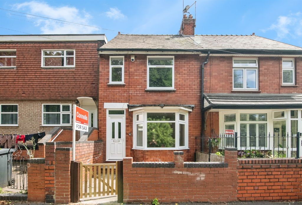 Property photo 1 of 17