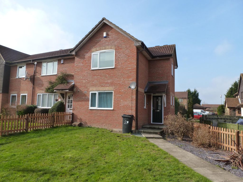 Property photo 1 of 9 Front