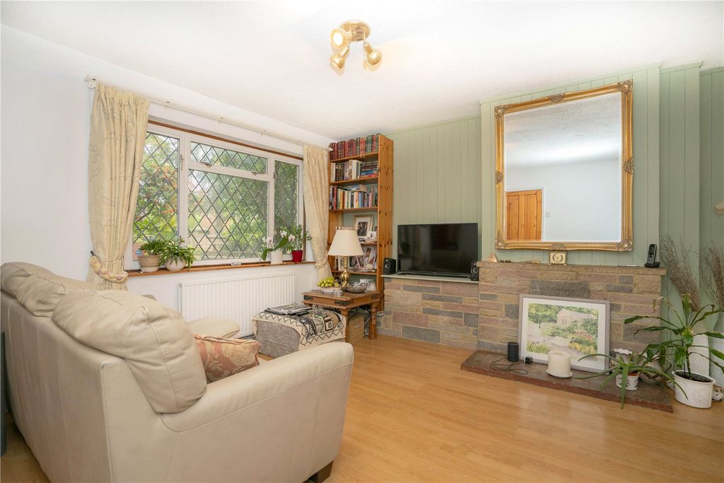 Property photo 2 of 17 Picture No. 03