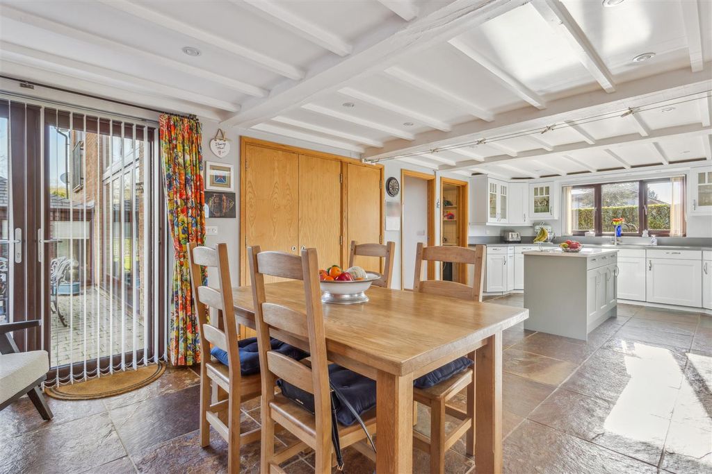 Property photo 3 of 24 Img_0369.Jpg