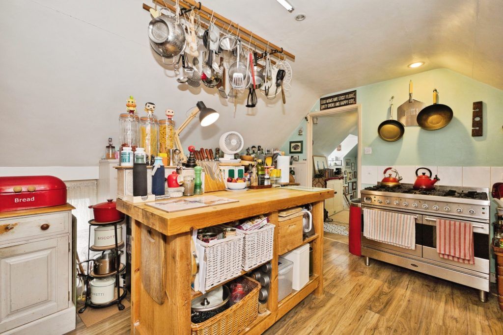 Property photo 3 of 15