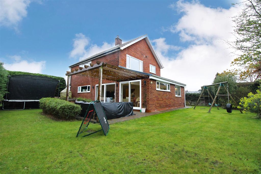 Property photo 2 of 34 Side And Rear Gardens