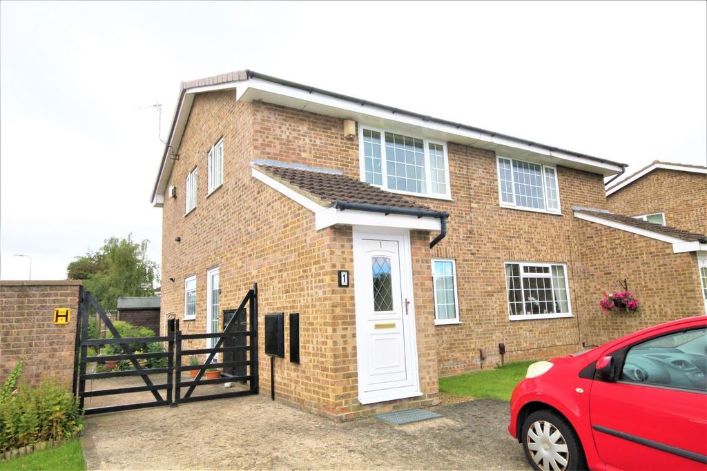 Property photo 1 of 7 Hom-Cewz7U62Ibwvzsyyfa.Jpg