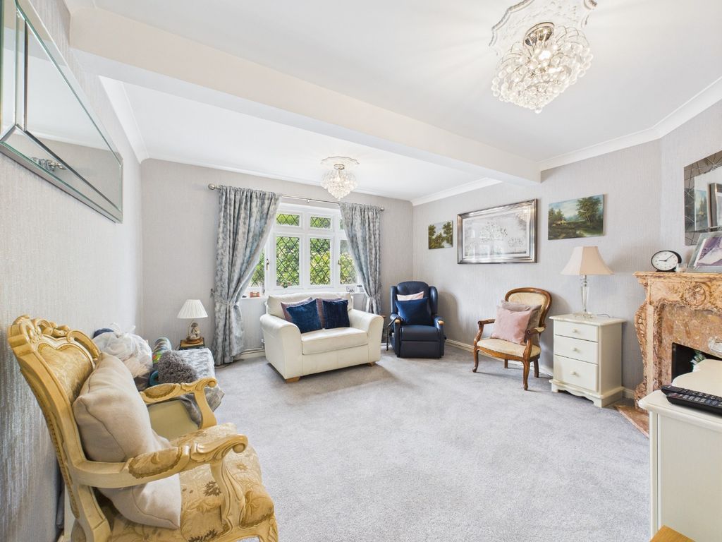 Property photo 3 of 26 4412363