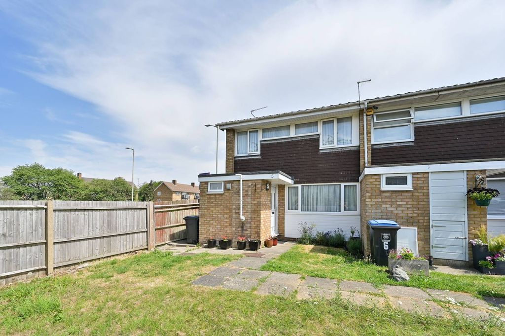 Property photo 1 of 16