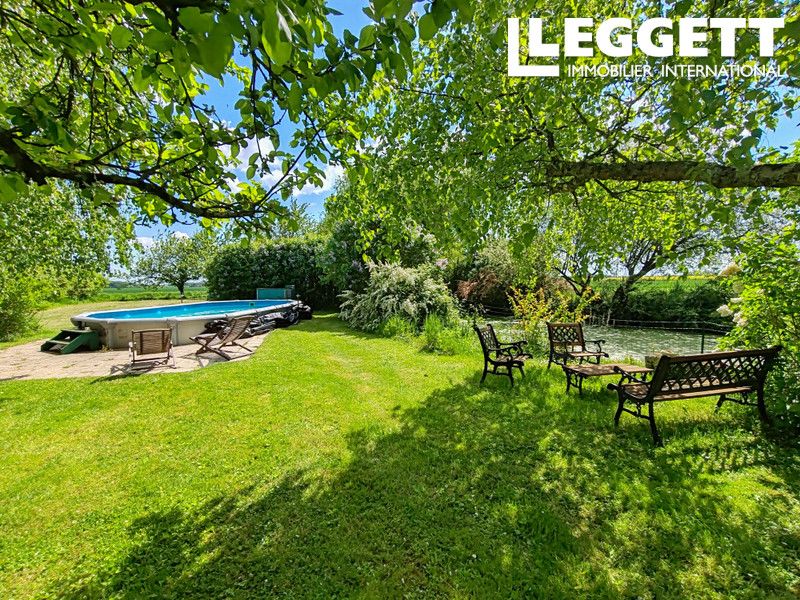 Property photo 3 of 10
