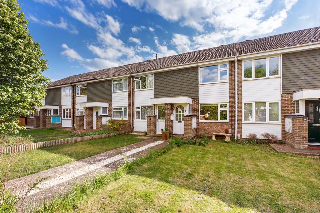 Property photo 1 of 12