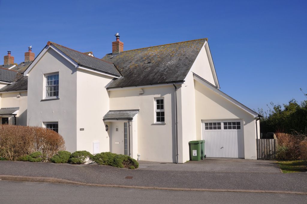 Property photo 1 of 18 3954272