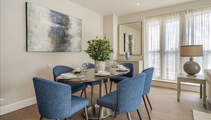 Property photo 2 of 7 Apartment 35, 39 Westferry Circus 6.Jpg