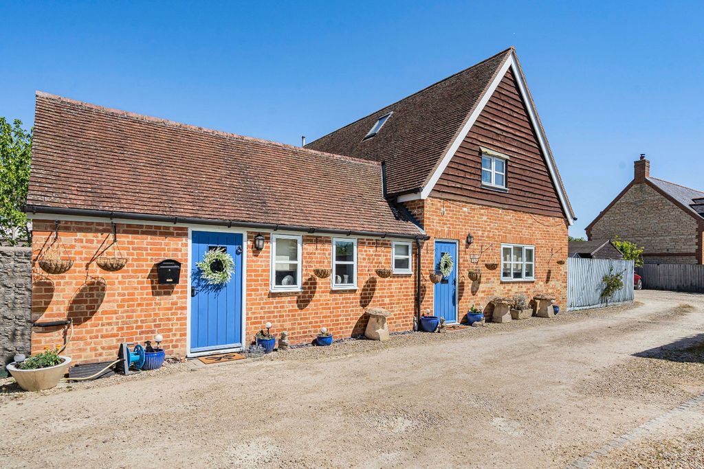 Property photo 1 of 32 5065030