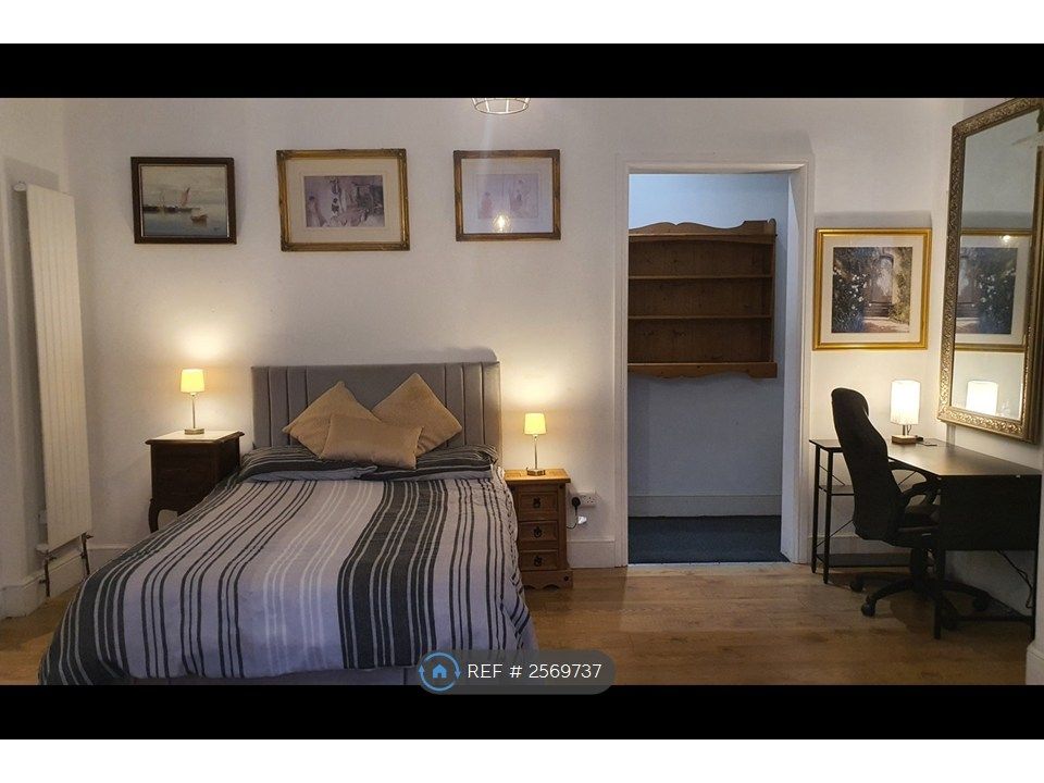 Property photo 1 of 27