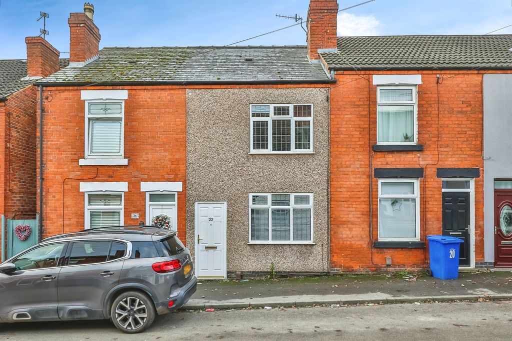 Property photo 1 of 17