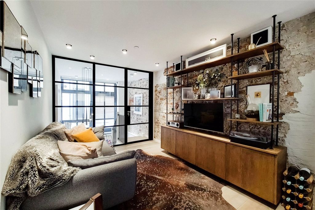 Property photo 1 of 12 Picture No. 13