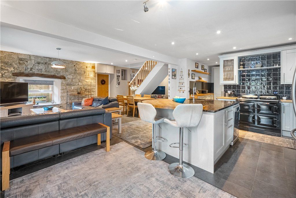 Property photo 2 of 15 Open Plan Living