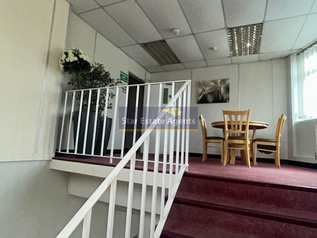 Property photo 2 of 5 Img_9344