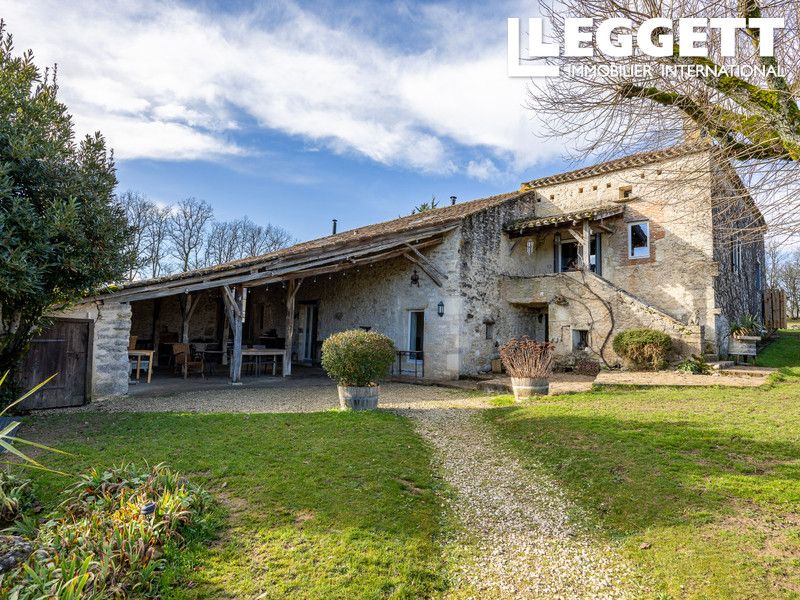 Property photo 2 of 10