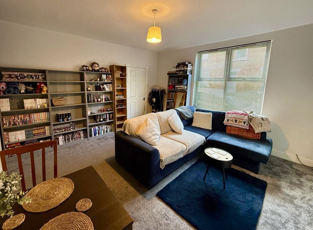 Property photo 2 of 15 Img_8095