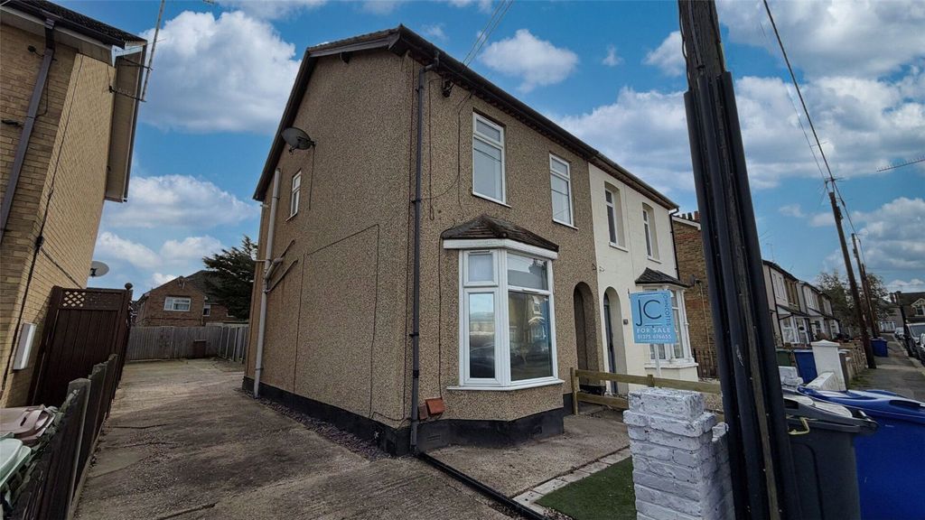 Property photo 1 of 15 Picture No. 24