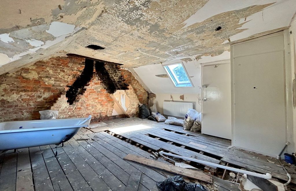 Property photo 3 of 3