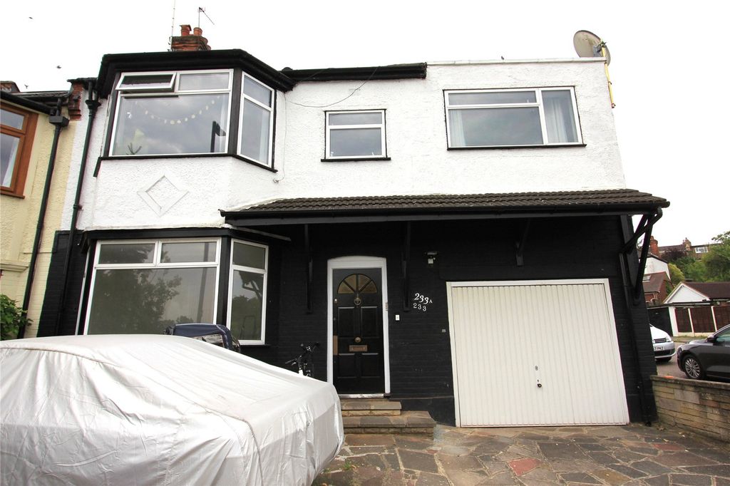 Property photo 1 of 14 Picture No. 21