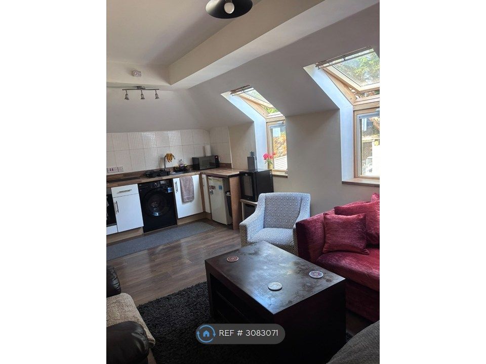 Property photo 1 of 18 Open-Plan Kitchen/Lounge