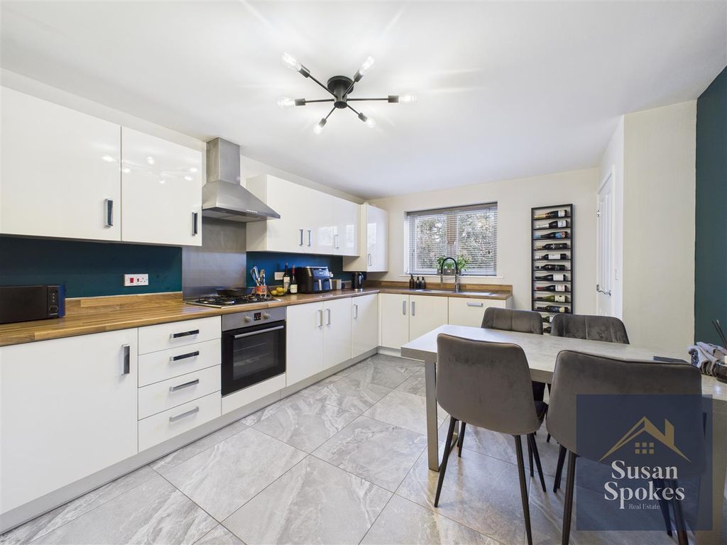 Property photo 1 of 29 Cam01858G0-Pr0199-Still003.Jpg