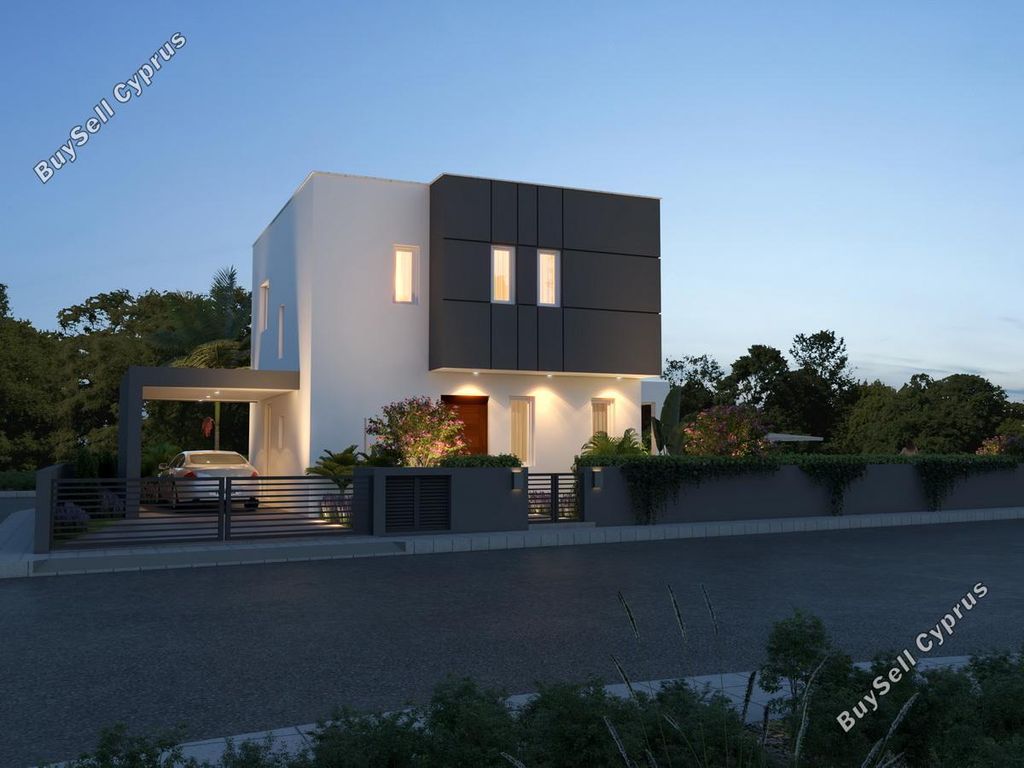 Property photo 2 of 7