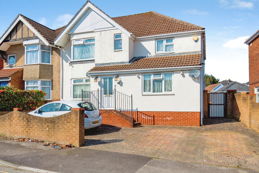 Property photo 1 of 19 Pbox-Img.Jpg