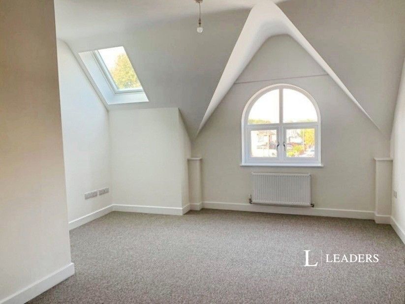 Property photo 2 of 11 Pbox-Img.Jpg