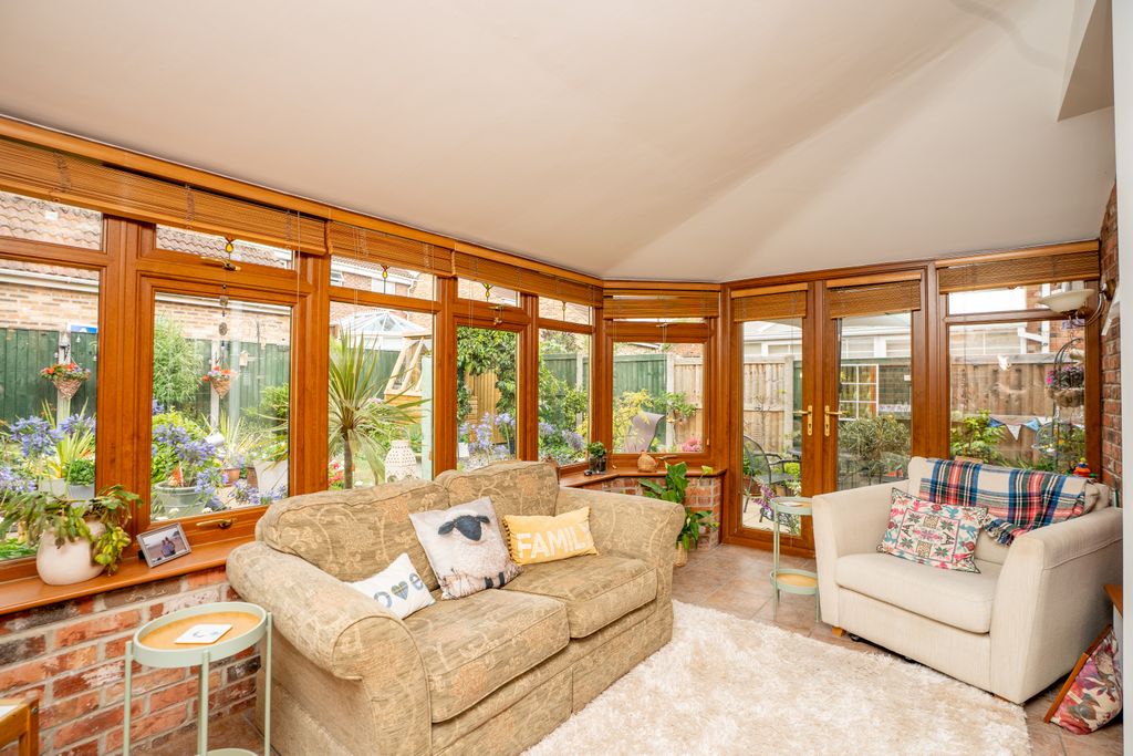 Property photo 2 of 30 Ashtreedrive10