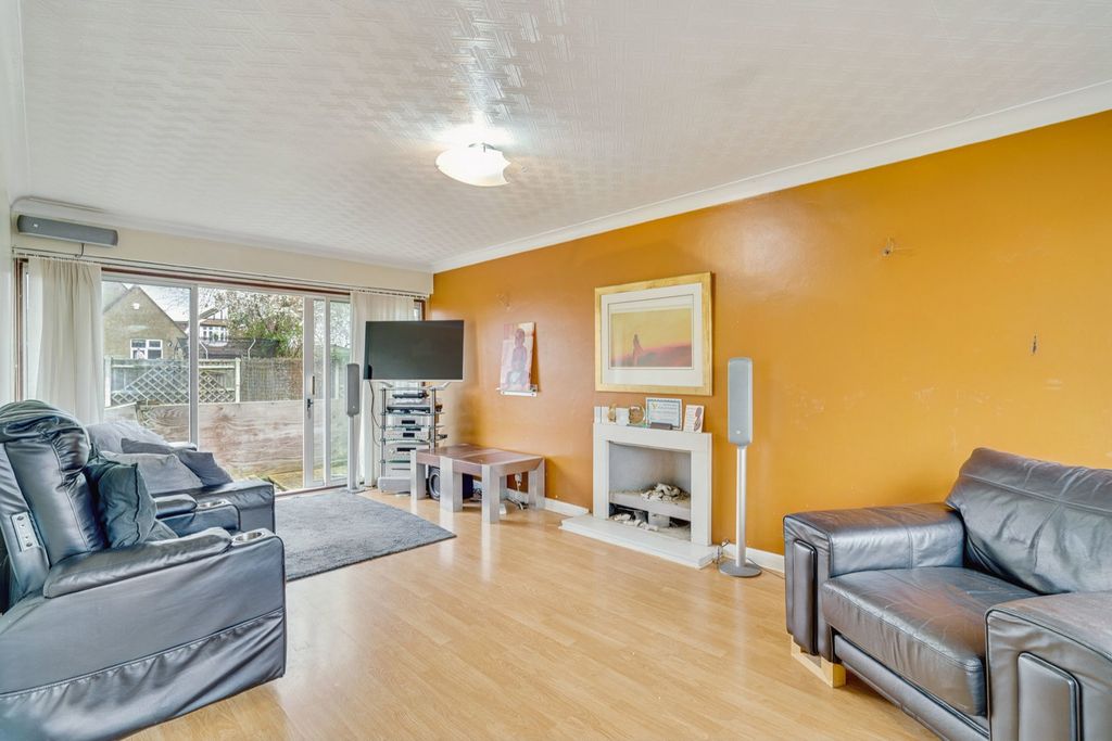 Property photo 1 of 22