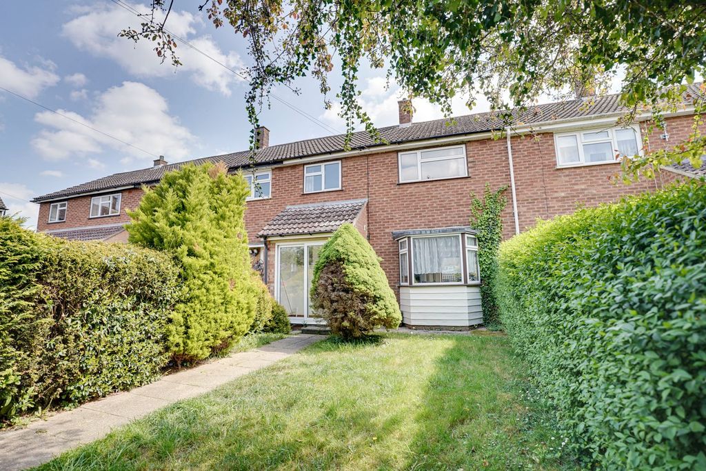 Property photo 1 of 12