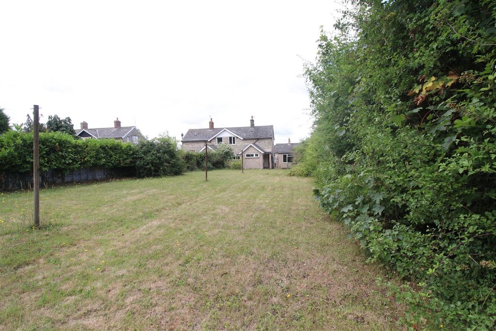 Property photo 2 of 16 Img_4207 - Copy.Jpg