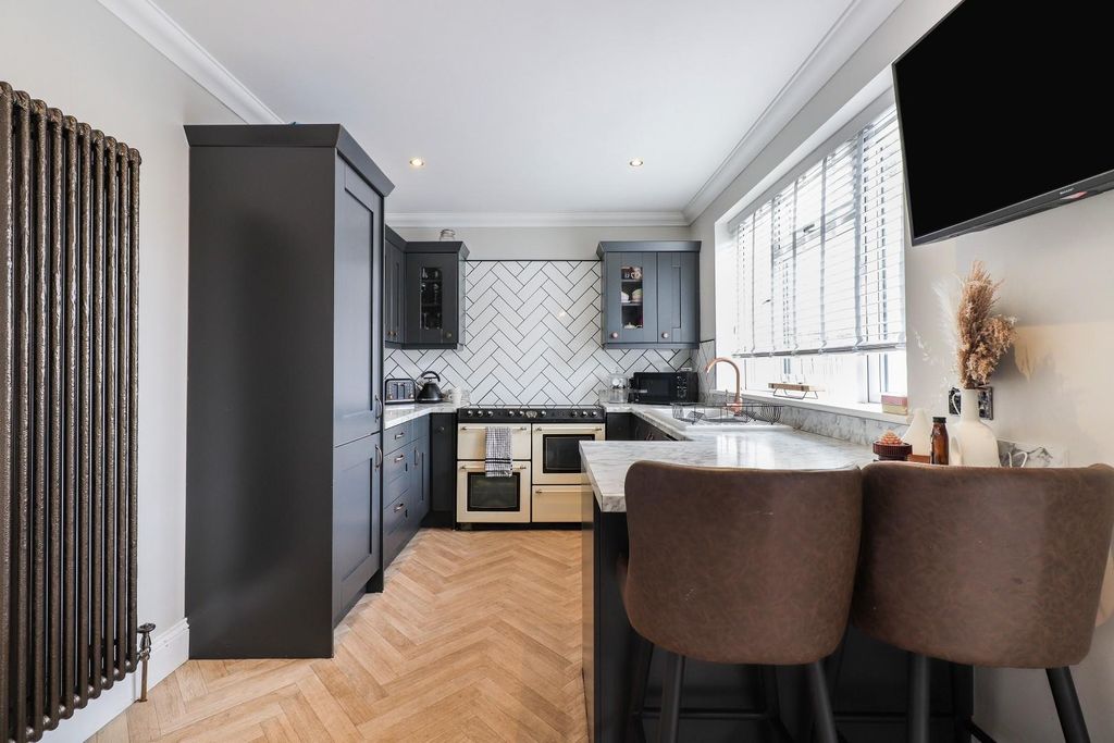 Property photo 2 of 23 Img_5119[1].Jpg
