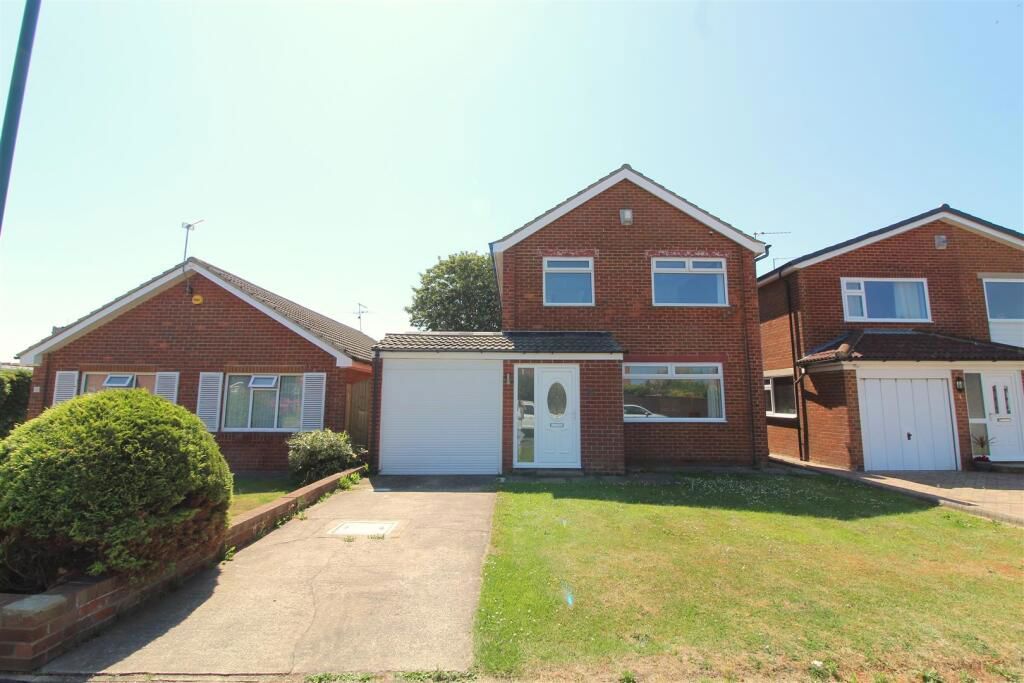 Property photo 1 of 39
